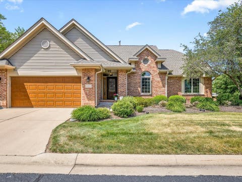 Condo For Sale - 5980 Heritage Place<br/> LOVES PARK, IL 61111