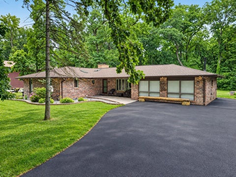 Homes For Sale - 14309 Kb Road<br/> CAPRON, IL 61012