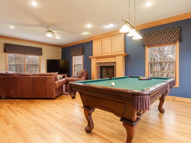 Roscoe, Illinois 61073, United States, 4 Bedrooms Bedrooms, ,4 BathroomsBathrooms,Residential,Pending,20727