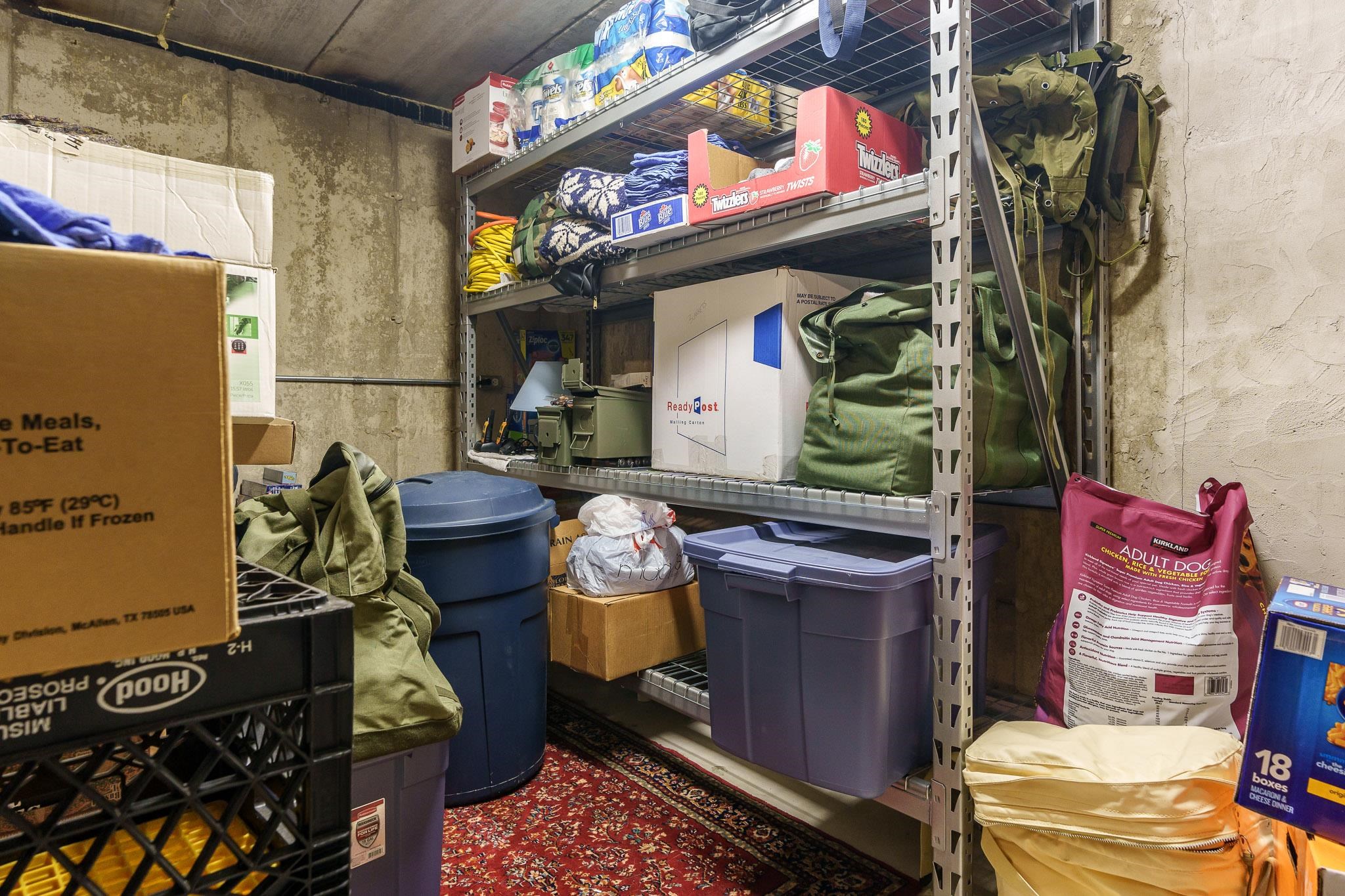 Roscoe, Illinois 61073, United States, 4 Bedrooms Bedrooms, ,4 BathroomsBathrooms,Residential,Pending,20727