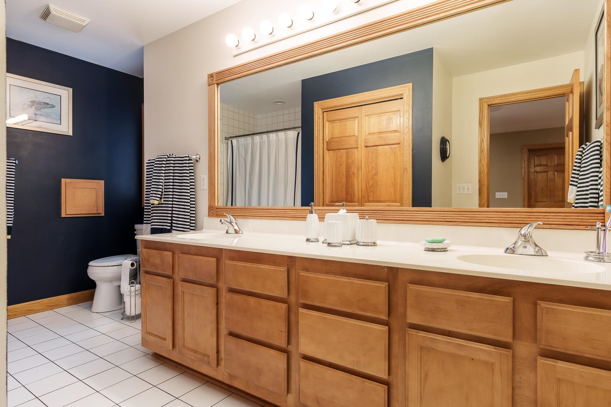 Roscoe, Illinois 61073, United States, 4 Bedrooms Bedrooms, ,4 BathroomsBathrooms,Residential,Pending,20727