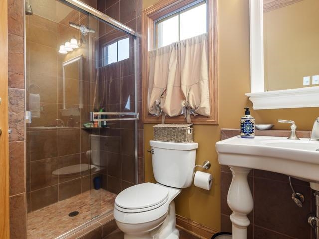 Roscoe, Illinois 61073, United States, 4 Bedrooms Bedrooms, ,4 BathroomsBathrooms,Residential,Pending,20727