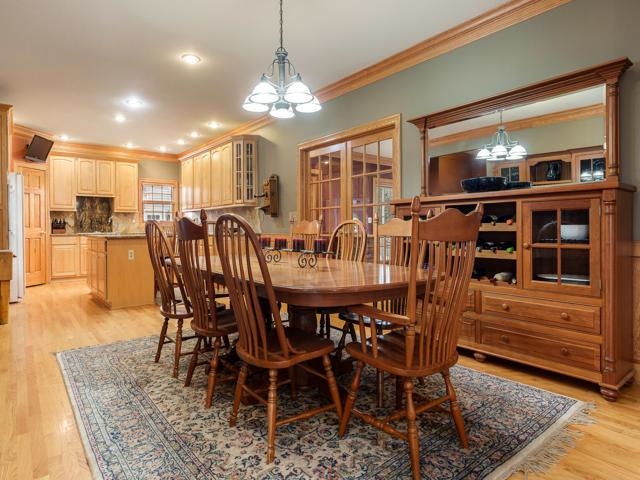 Roscoe, Illinois 61073, United States, 4 Bedrooms Bedrooms, ,4 BathroomsBathrooms,Residential,Pending,20727