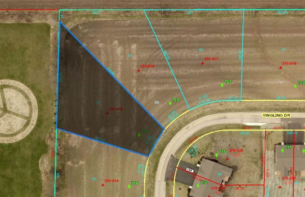718 YINGLING DR, DIXON, IL 61021 - Image 23b97452e0d87f8d909bbb7f15ce8f9a/3783215745