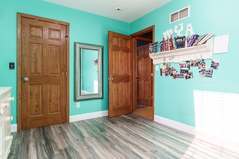 Loves Park, Illinois 61111, United States, 4 Bedrooms Bedrooms, ,4 BathroomsBathrooms,Residential,Active,213441