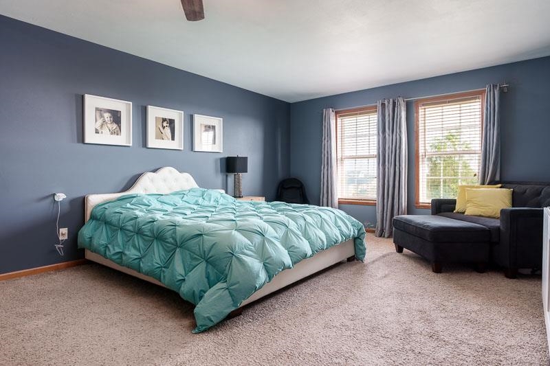 Loves Park, Illinois 61111, United States, 4 Bedrooms Bedrooms, ,4 BathroomsBathrooms,Residential,Active,213441