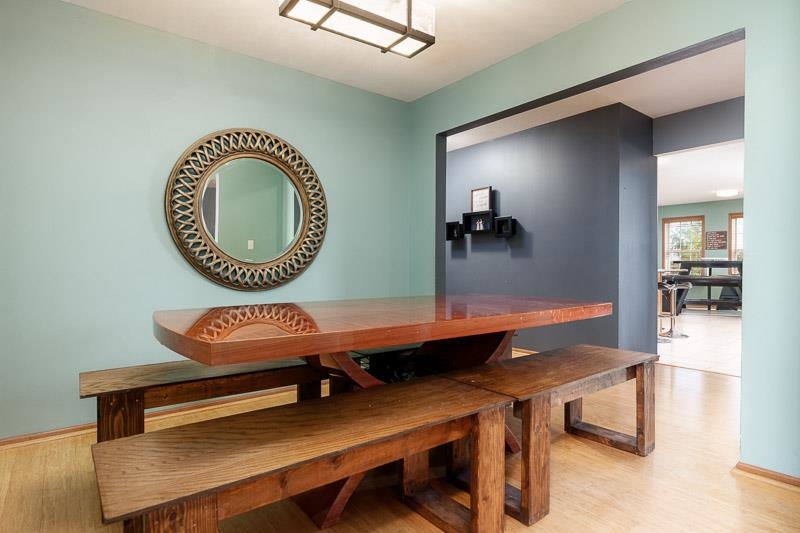 Loves Park, Illinois 61111, United States, 4 Bedrooms Bedrooms, ,4 BathroomsBathrooms,Residential,Active,213441