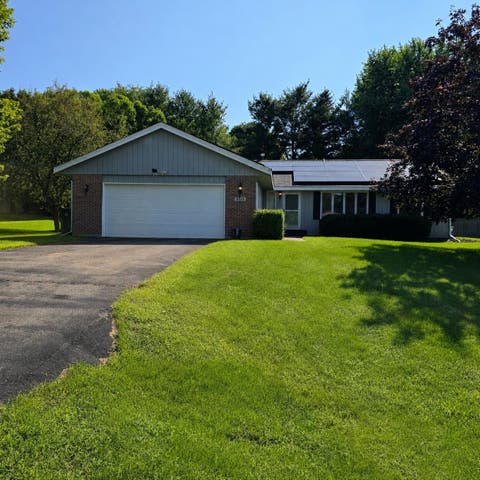 Homes For Sale - 9375 Winterfield Lane<br/> ROSCOE, IL 61073