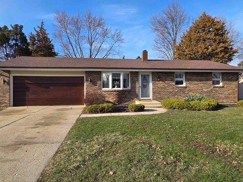 Homes For Sale - 1534 Roosevelt Road<br/> Winnebago County, MACHESNEY PARK, IL 61115