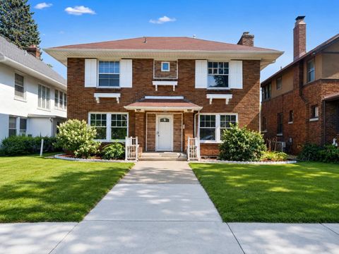 Homes For Sale - 1333 Camp Avenue<br/> ROCKFORD, IL 61103