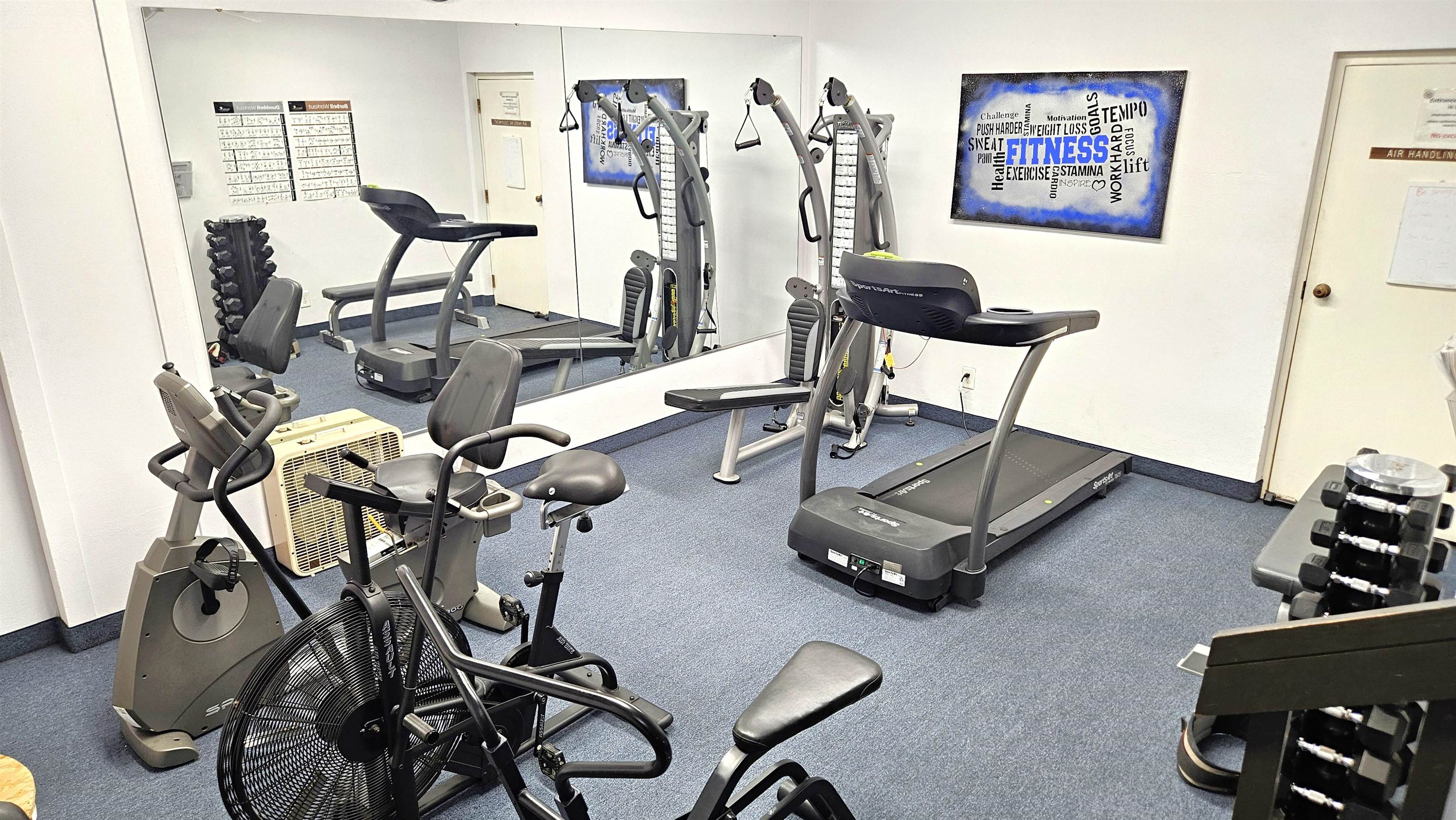 Rockford, Illinois 61114, United States, 2 Bedrooms Bedrooms, ,2 BathroomsBathrooms,Residential,Active,250735