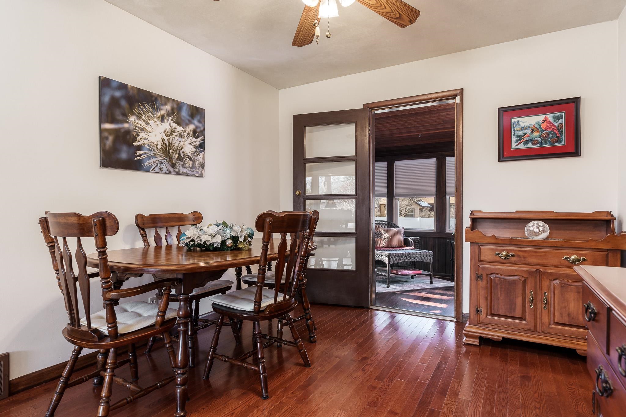 Rockford, Illinois 61107, United States, 3 Bedrooms Bedrooms, ,2 BathroomsBathrooms,Residential,Pending,12729