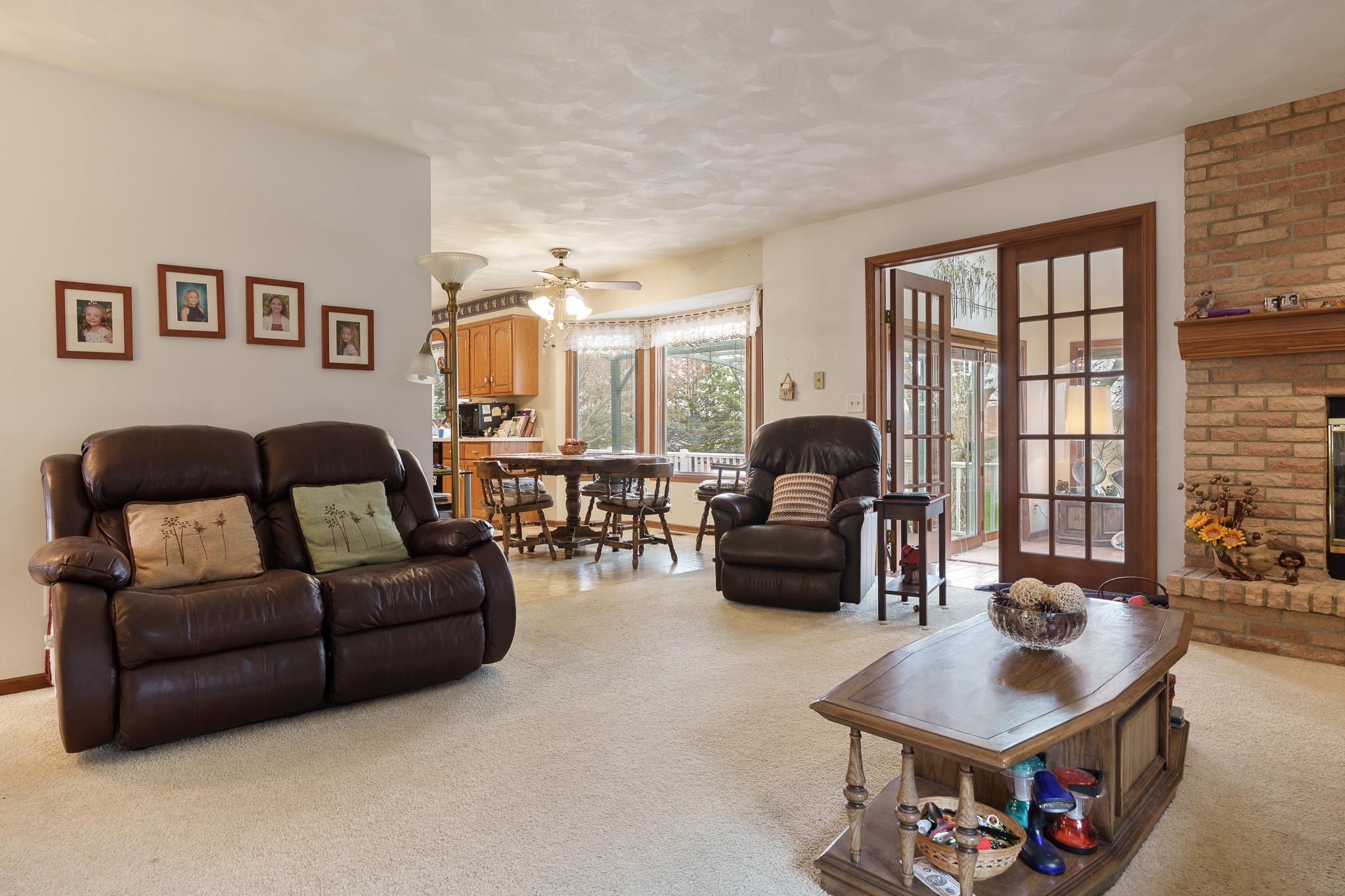 Caledonia, Illinois 61011, United States, 4 Bedrooms Bedrooms, ,3 BathroomsBathrooms,Residential,Active,168026