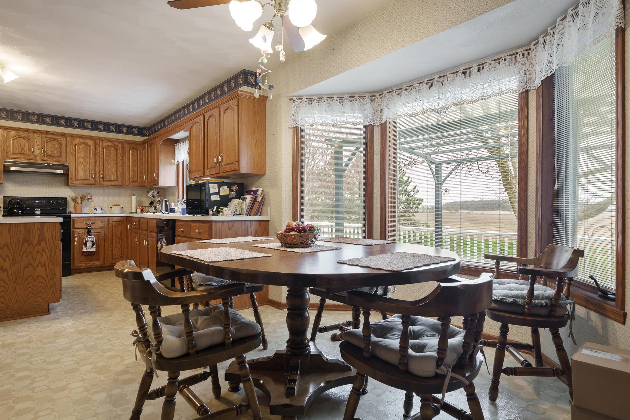 Caledonia, Illinois 61011, United States, 4 Bedrooms Bedrooms, ,3 BathroomsBathrooms,Residential,Active,168026