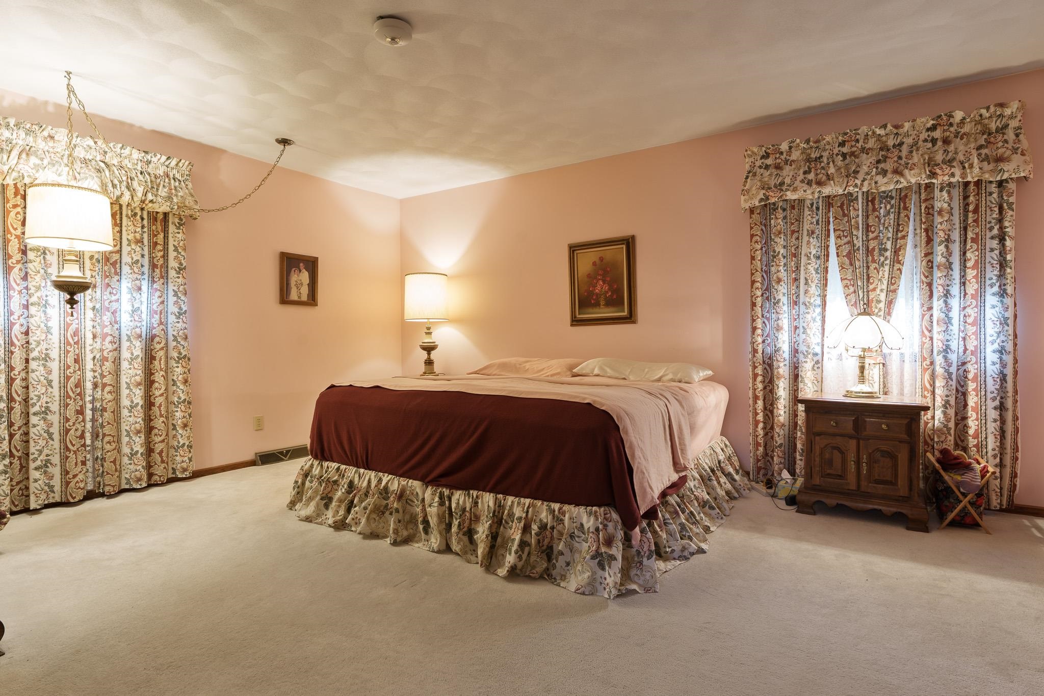 Caledonia, Illinois 61011, United States, 4 Bedrooms Bedrooms, ,3 BathroomsBathrooms,Residential,Active,168026