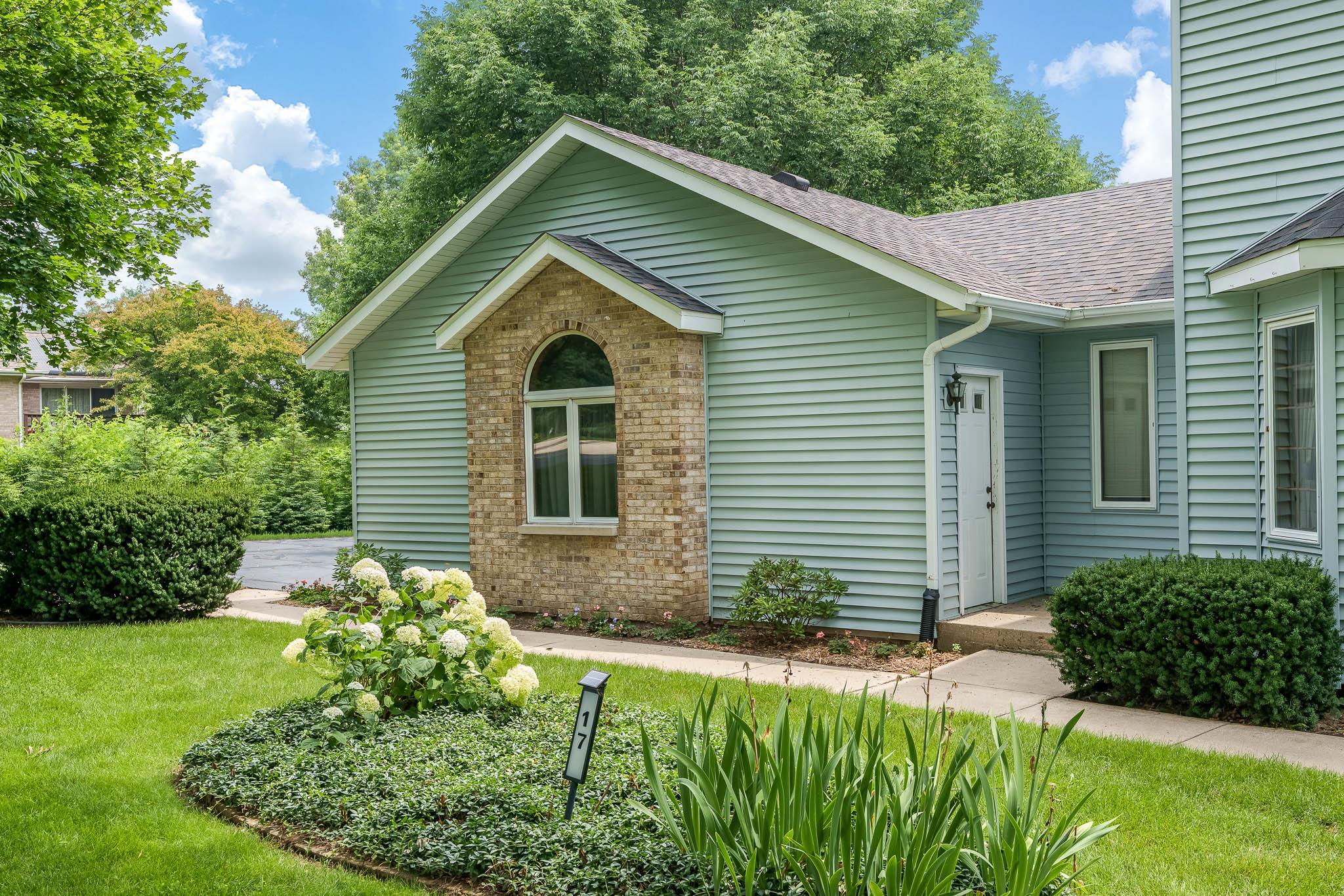 Caledonia, Illinois 61011, United States, 4 Bedrooms Bedrooms, ,3 BathroomsBathrooms,Residential,Active,168026