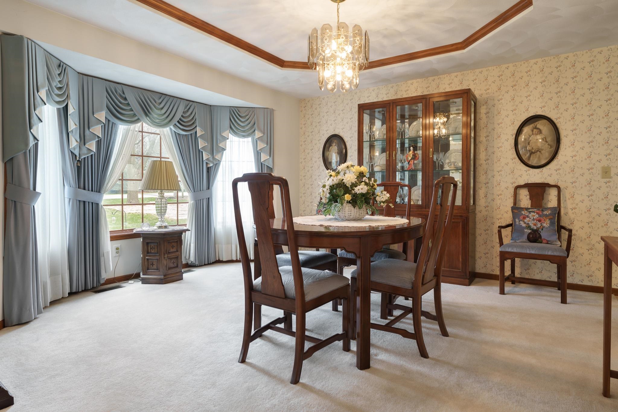 Caledonia, Illinois 61011, United States, 4 Bedrooms Bedrooms, ,3 BathroomsBathrooms,Residential,Active,168026