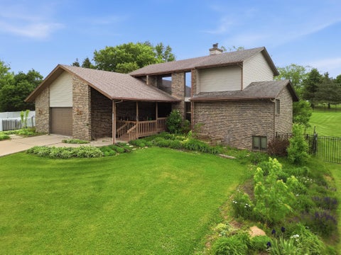 Homes For Sale - 3261 N Silver Ridge Drive<br/> Ogle County, OREGON, IL 61061