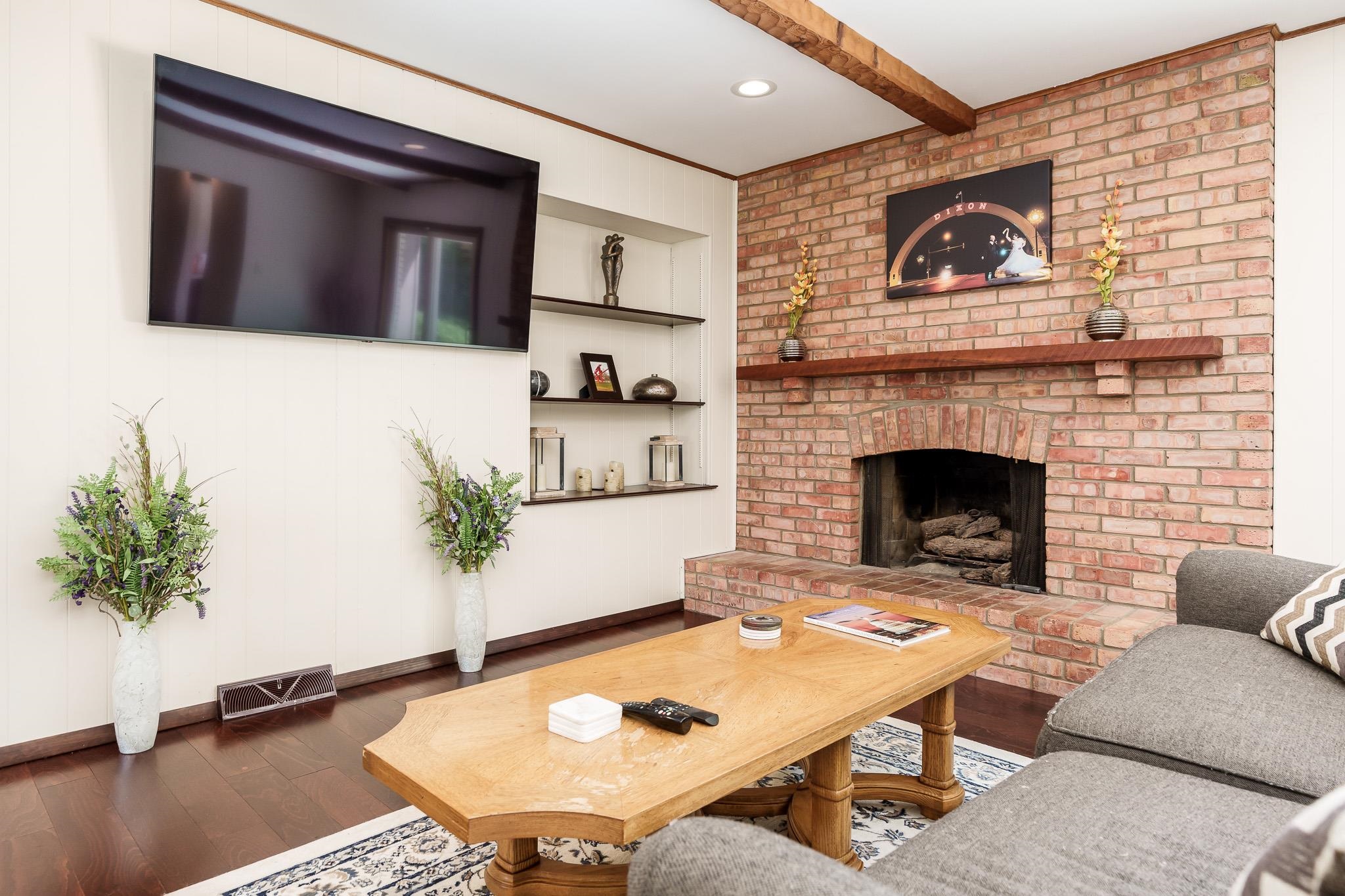 Rochelle, Illinois 61068, United States, 3 Bedrooms Bedrooms, ,2 BathroomsBathrooms,Residential,Pending,58496