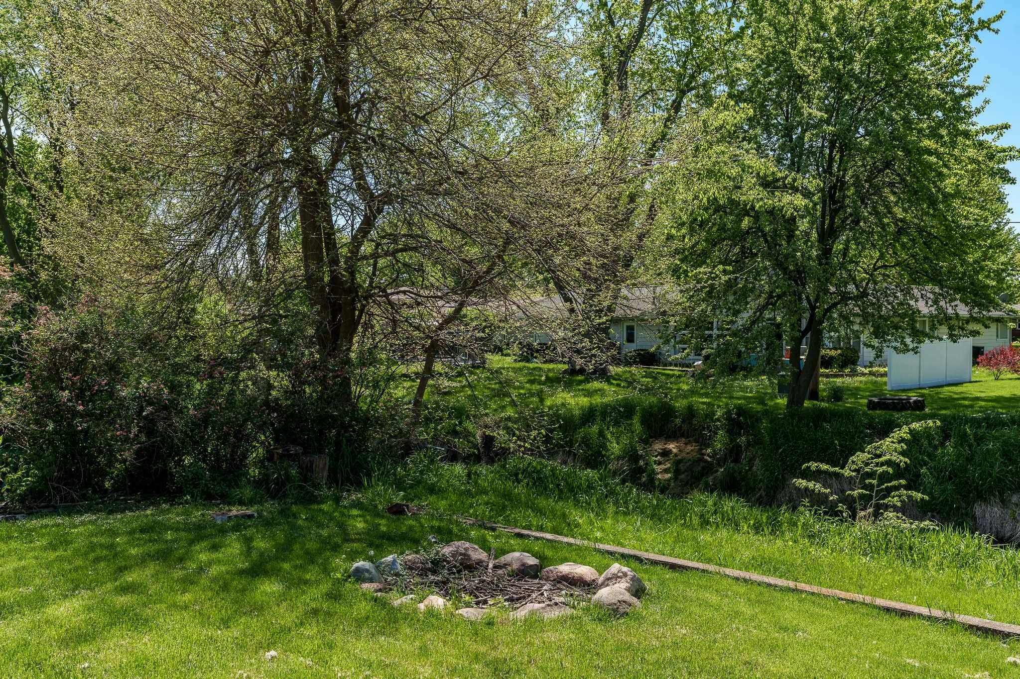 Rochelle, Illinois 61068, United States, 3 Bedrooms Bedrooms, ,2 BathroomsBathrooms,Residential,Pending,58496