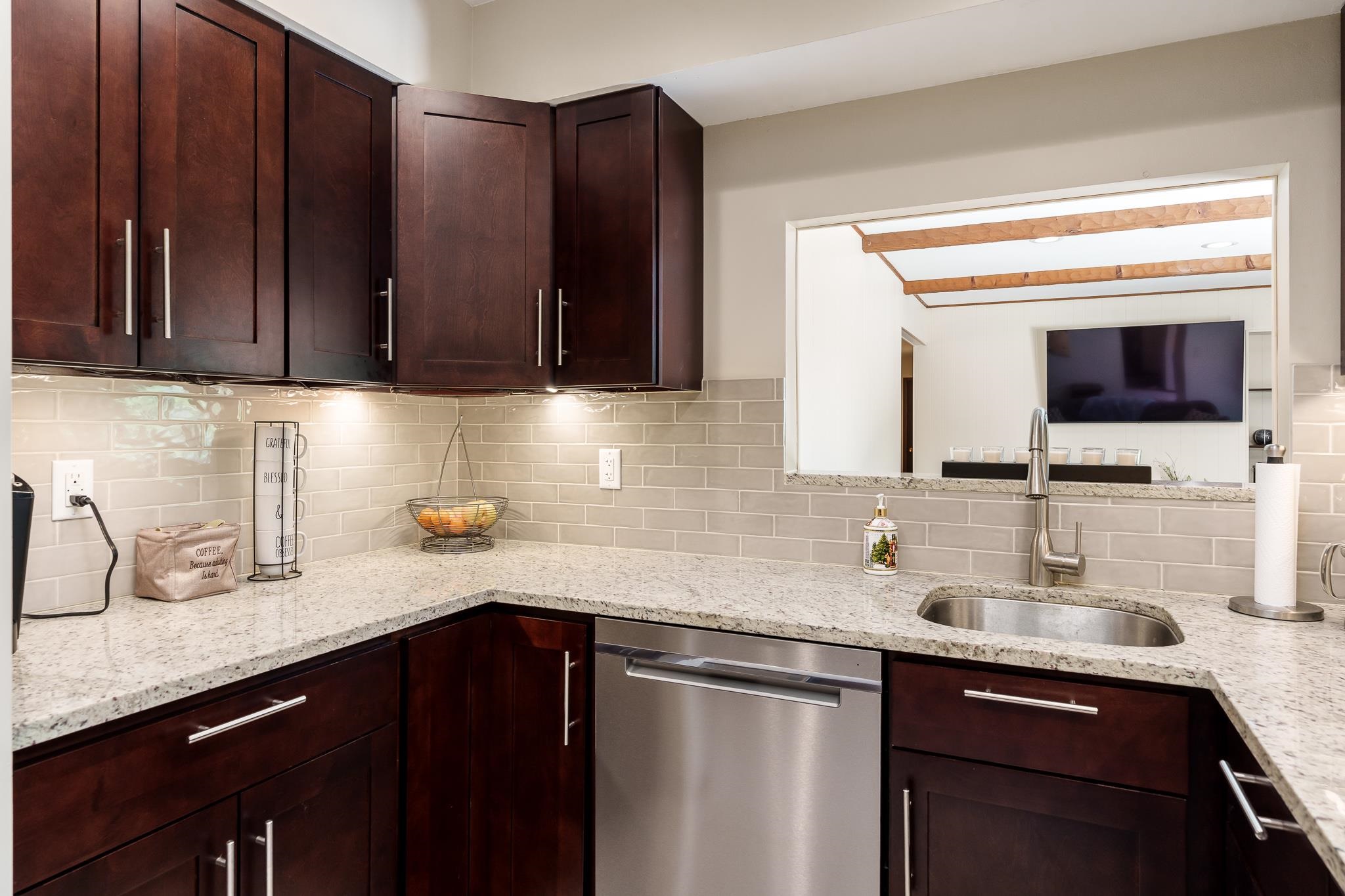 Rochelle, Illinois 61068, United States, 3 Bedrooms Bedrooms, ,2 BathroomsBathrooms,Residential,Pending,58496