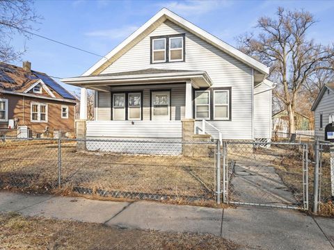 Homes For Sale - 2710 Kinsey Street<br/> ROCKFORD, IL 61109
