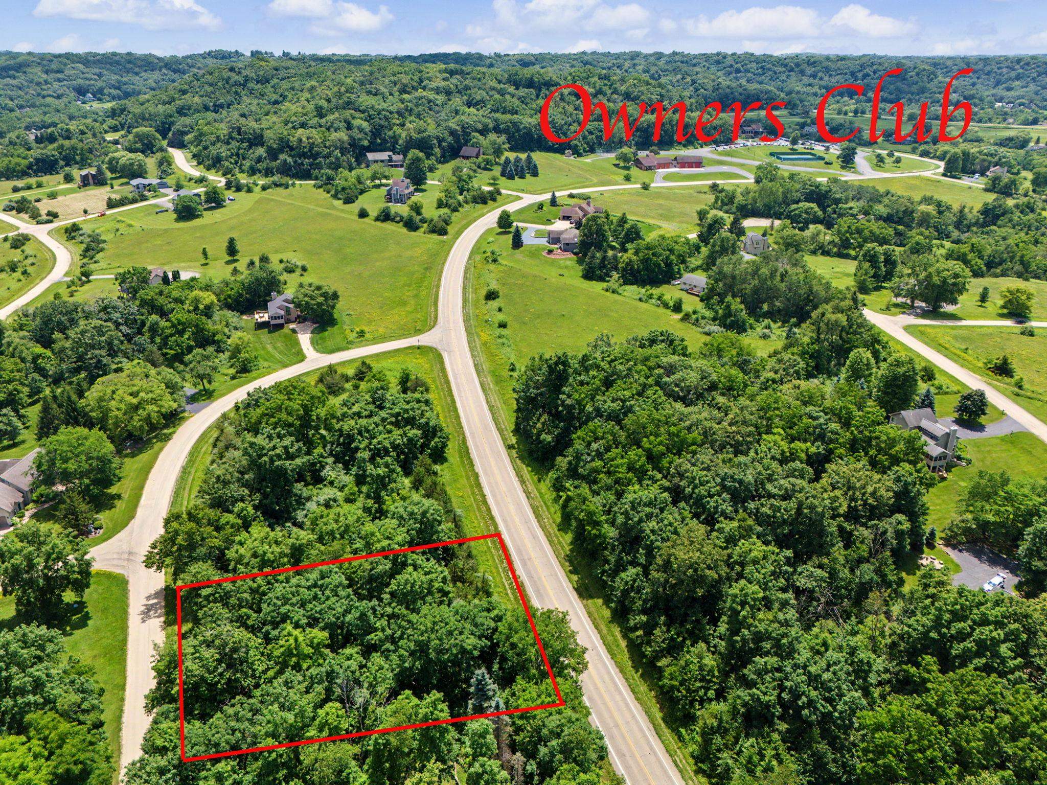 Photo 1 of 4 — 6 Black Oak Trail, GALENA, IL 61036