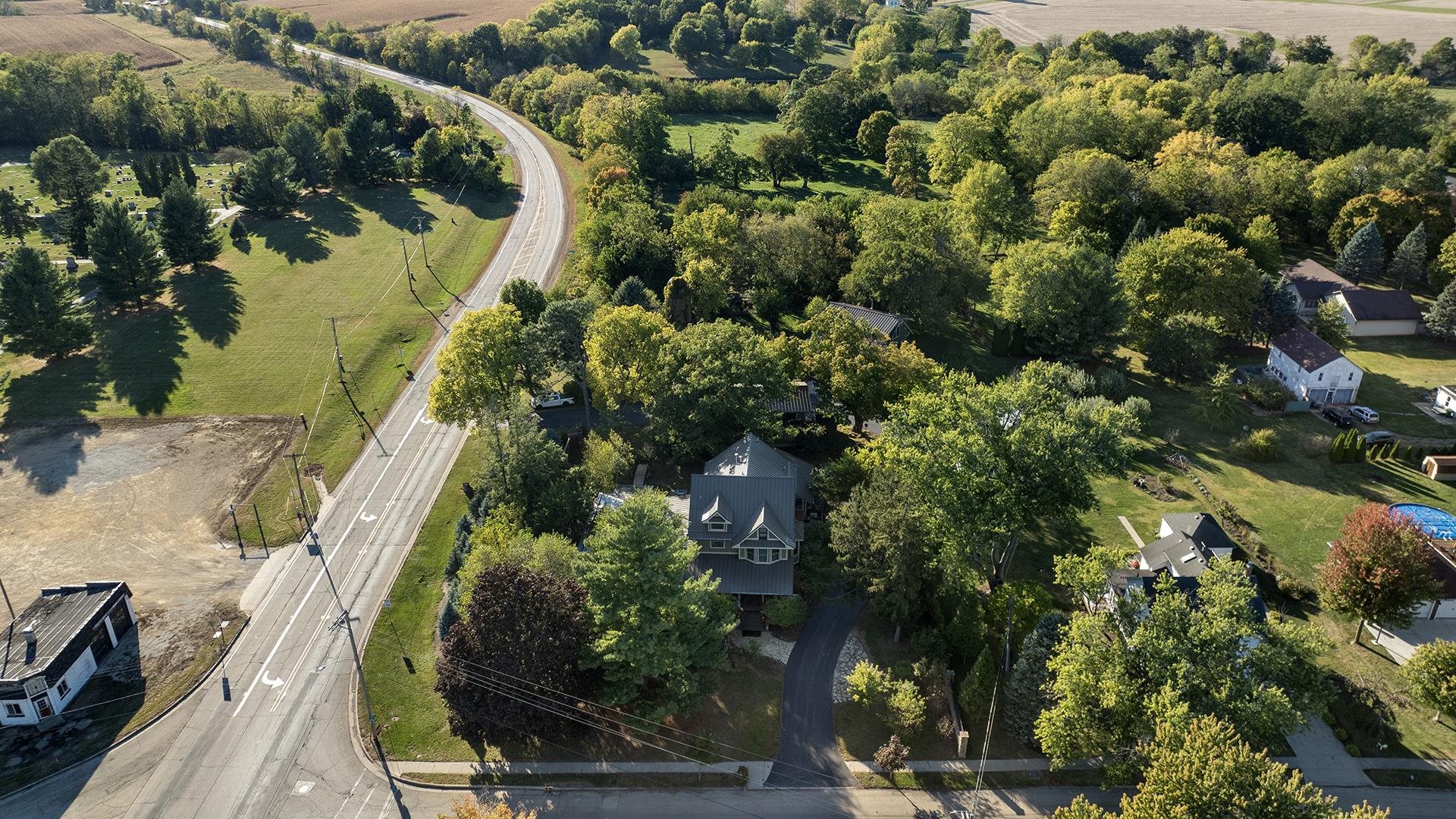Franklin Grove, Illinois, 61031, United States, 9 Bedrooms Bedrooms, ,9 BathroomsBathrooms,Residential,Active,1965785