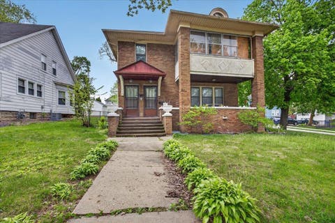 Multifamily For Sale - 424 Washington Street<br/> ROCKFORD, IL 61104