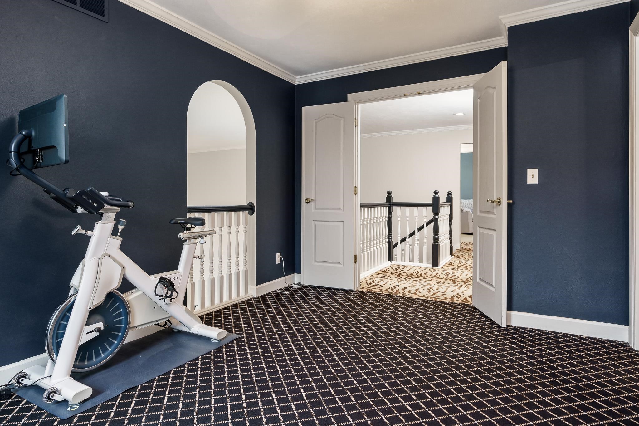 Rockford, Illinois 61114, United States, 4 Bedrooms Bedrooms, ,4 BathroomsBathrooms,Residential,Pending,61908