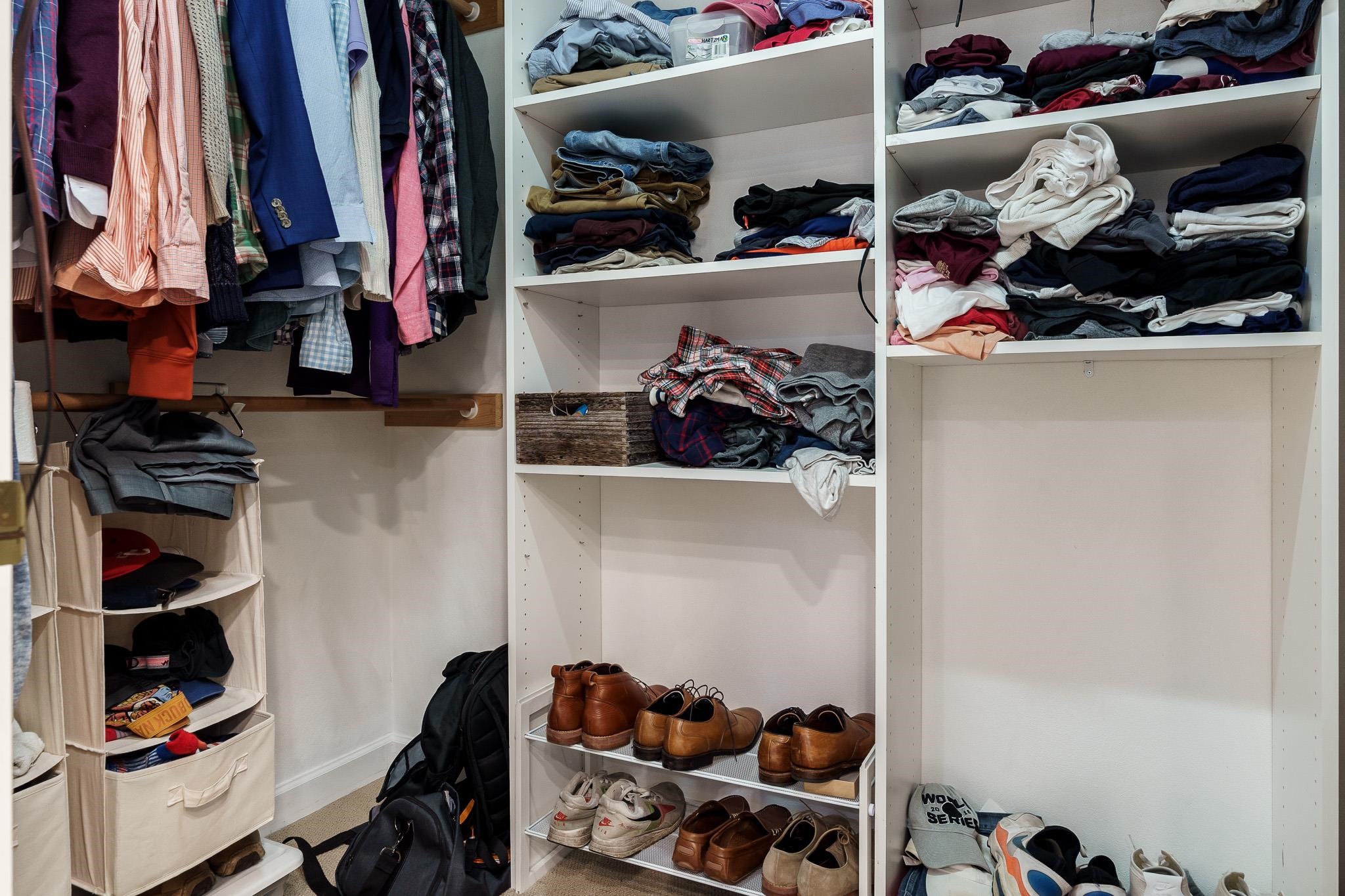 Rockford, Illinois 61114, United States, 4 Bedrooms Bedrooms, ,4 BathroomsBathrooms,Residential,Pending,61908