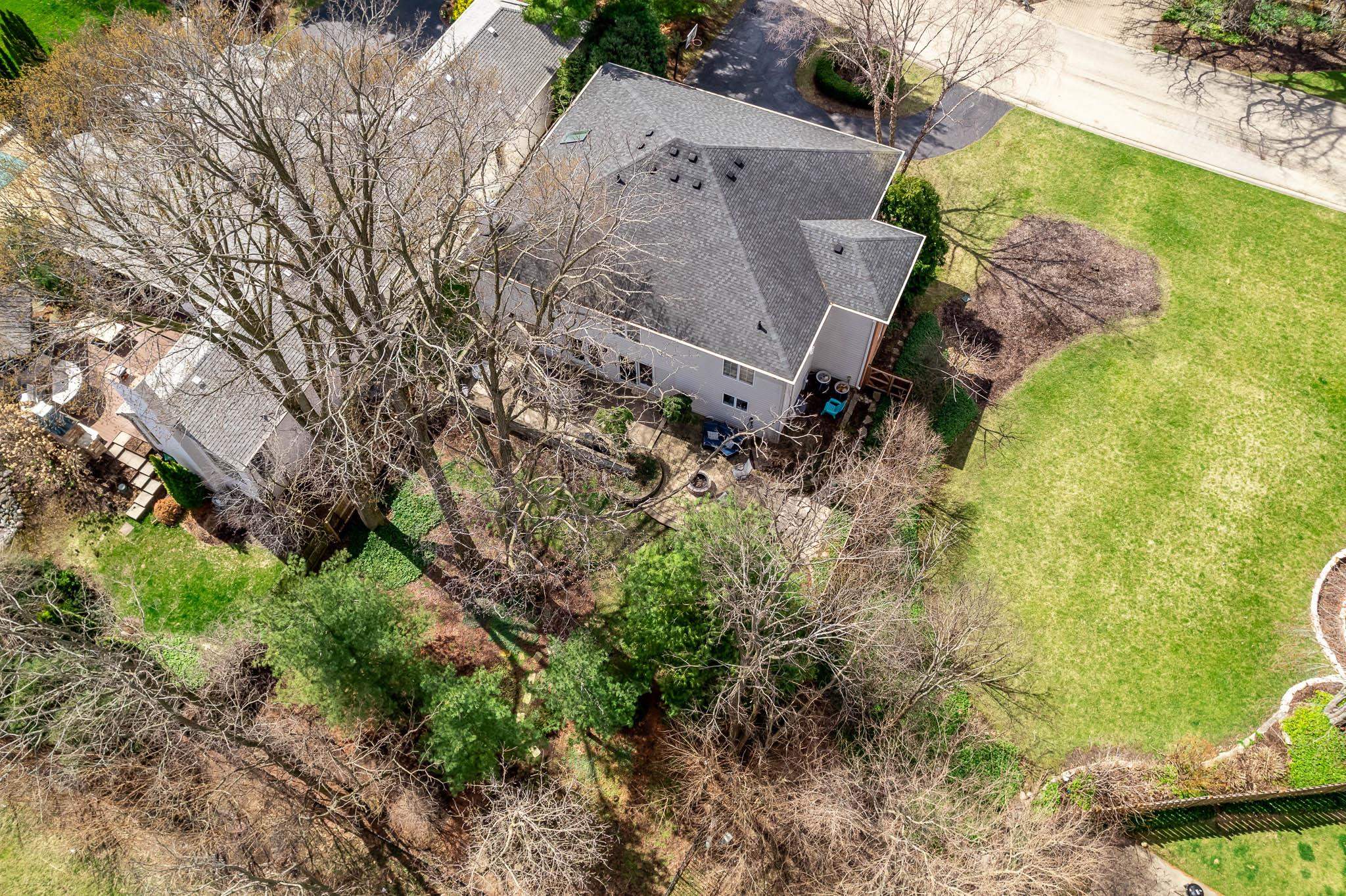 Rockford, Illinois 61114, United States, 4 Bedrooms Bedrooms, ,4 BathroomsBathrooms,Residential,Pending,61908