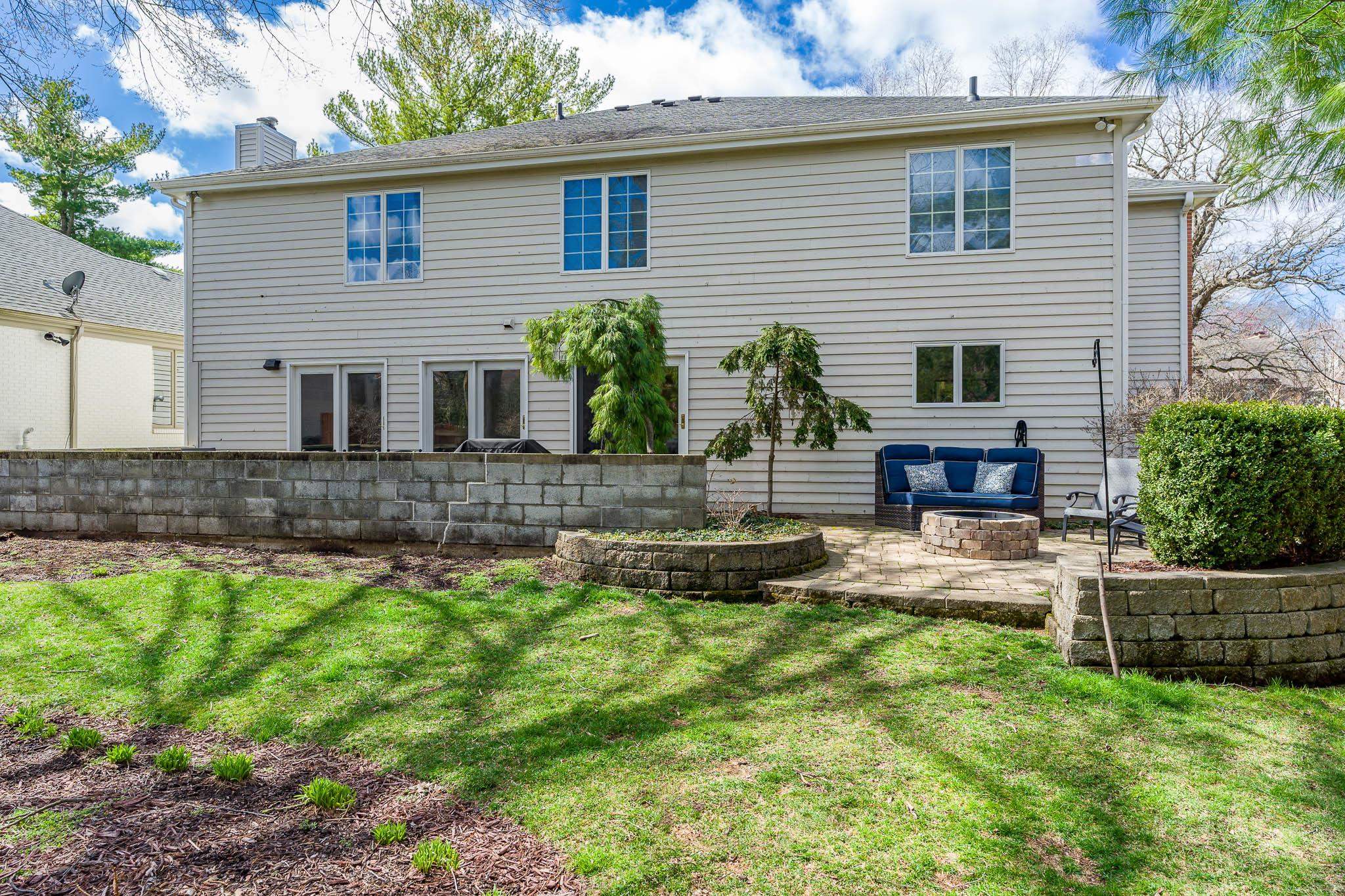 Rockford, Illinois 61114, United States, 4 Bedrooms Bedrooms, ,4 BathroomsBathrooms,Residential,Pending,61908