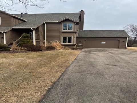 Condo For Sale - 4181 Tumbleweed Trail<br/> Winnebago County, LOVES PARK, IL 61111