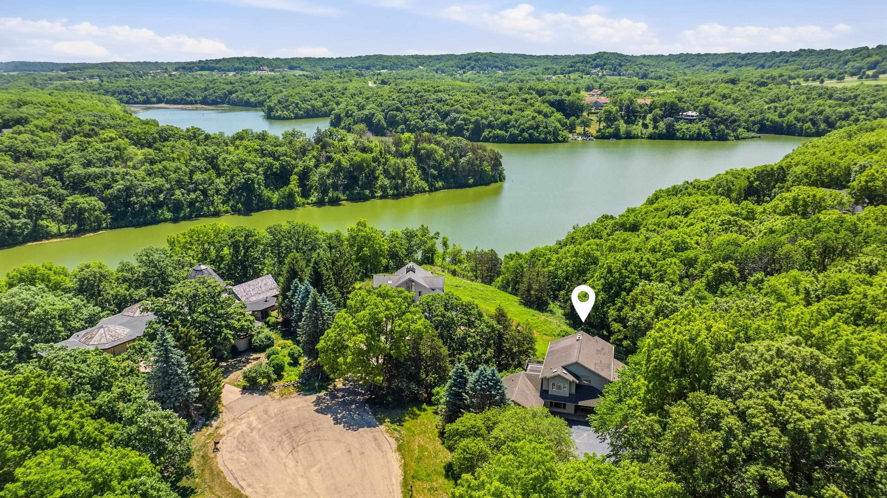 7 Seneca Trail