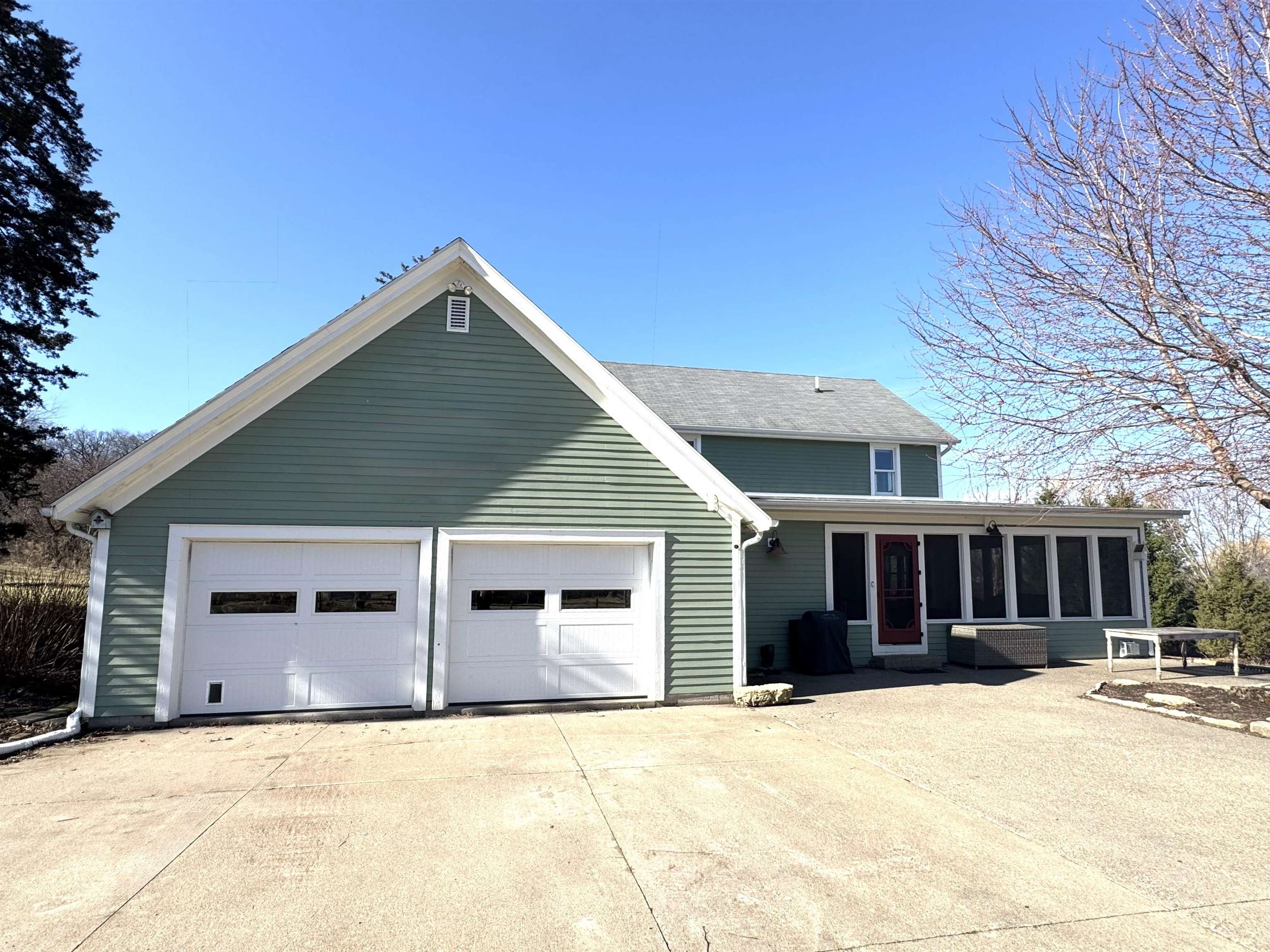 4989 N Ford Road