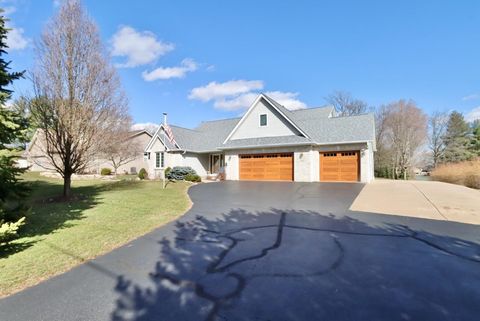 Homes For Sale - 10107 Atwood Road<br/> ROSCOE, IL 61073