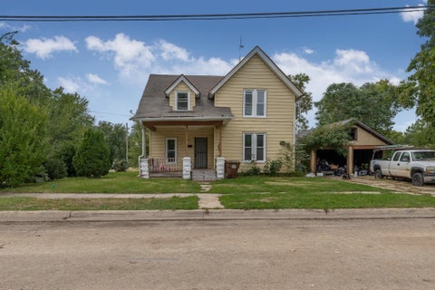 Homes For Sale - 327 Stanley Street<br/> ROCKFORD, IL 61102