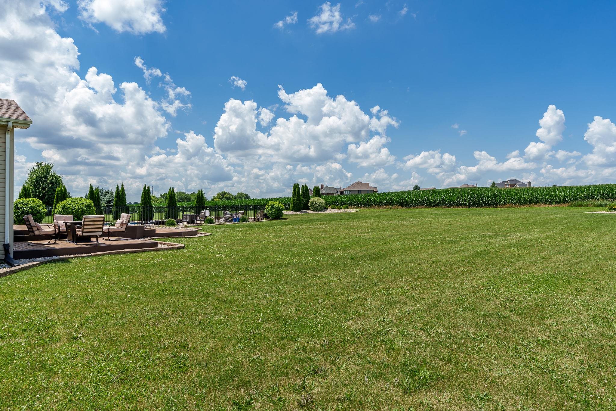 Caledonia, Illinois 61011, United States, 5 Bedrooms Bedrooms, ,5 BathroomsBathrooms,Residential,Active,171736