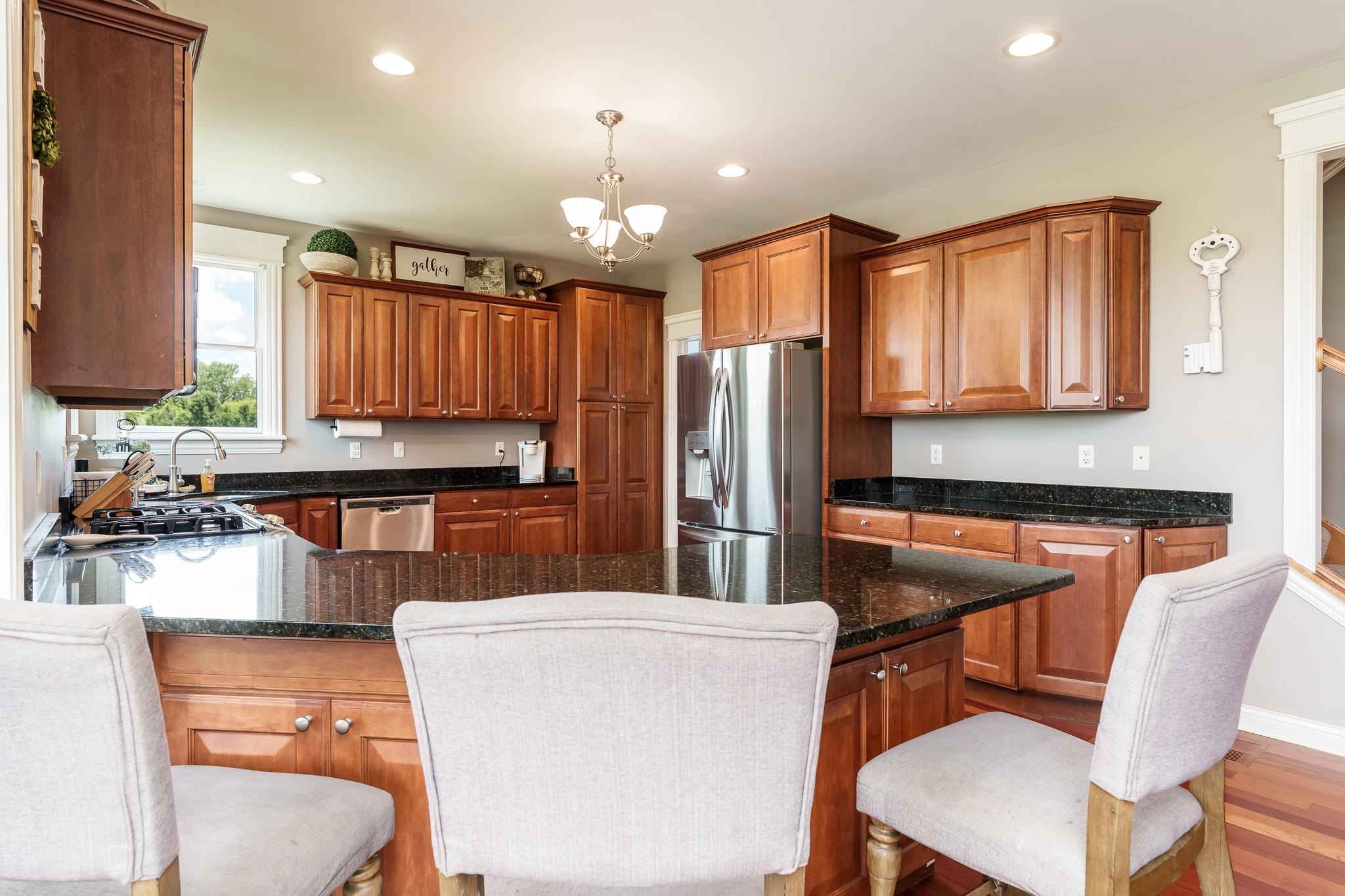 Caledonia, Illinois 61011, United States, 5 Bedrooms Bedrooms, ,5 BathroomsBathrooms,Residential,Active,171736