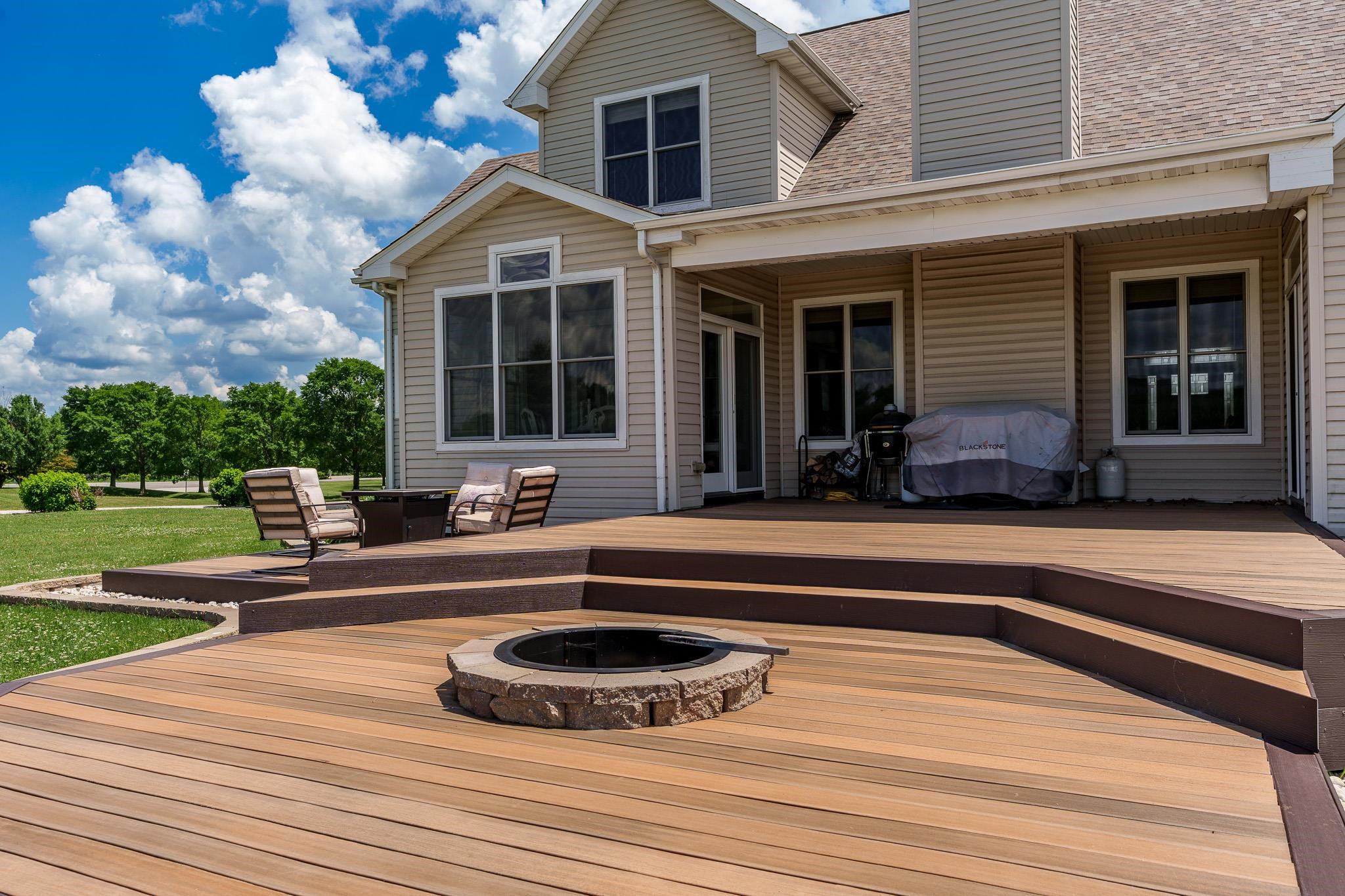 Caledonia, Illinois 61011, United States, 5 Bedrooms Bedrooms, ,5 BathroomsBathrooms,Residential,Active,171736