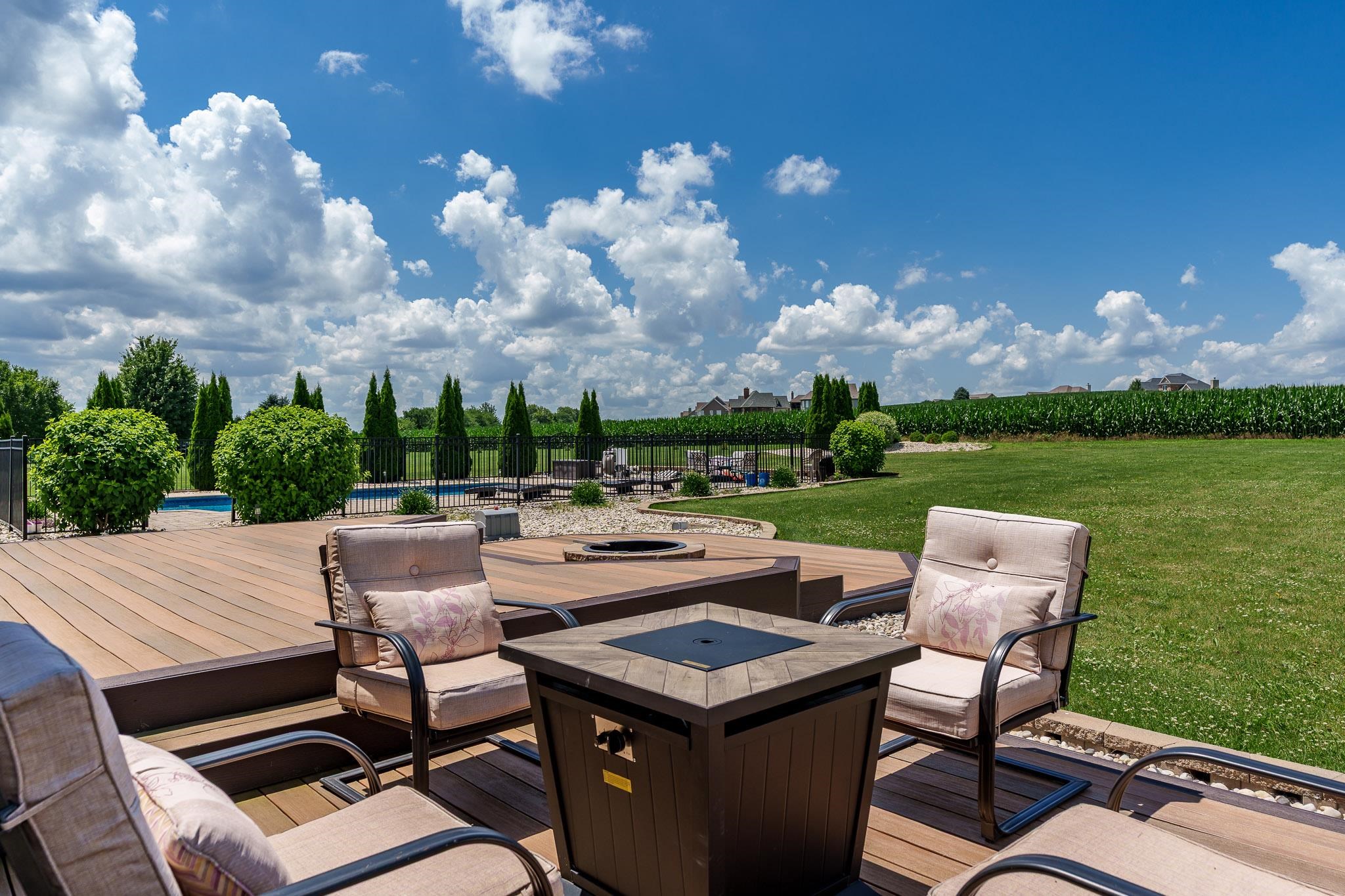 Caledonia, Illinois 61011, United States, 5 Bedrooms Bedrooms, ,5 BathroomsBathrooms,Residential,Active,171736