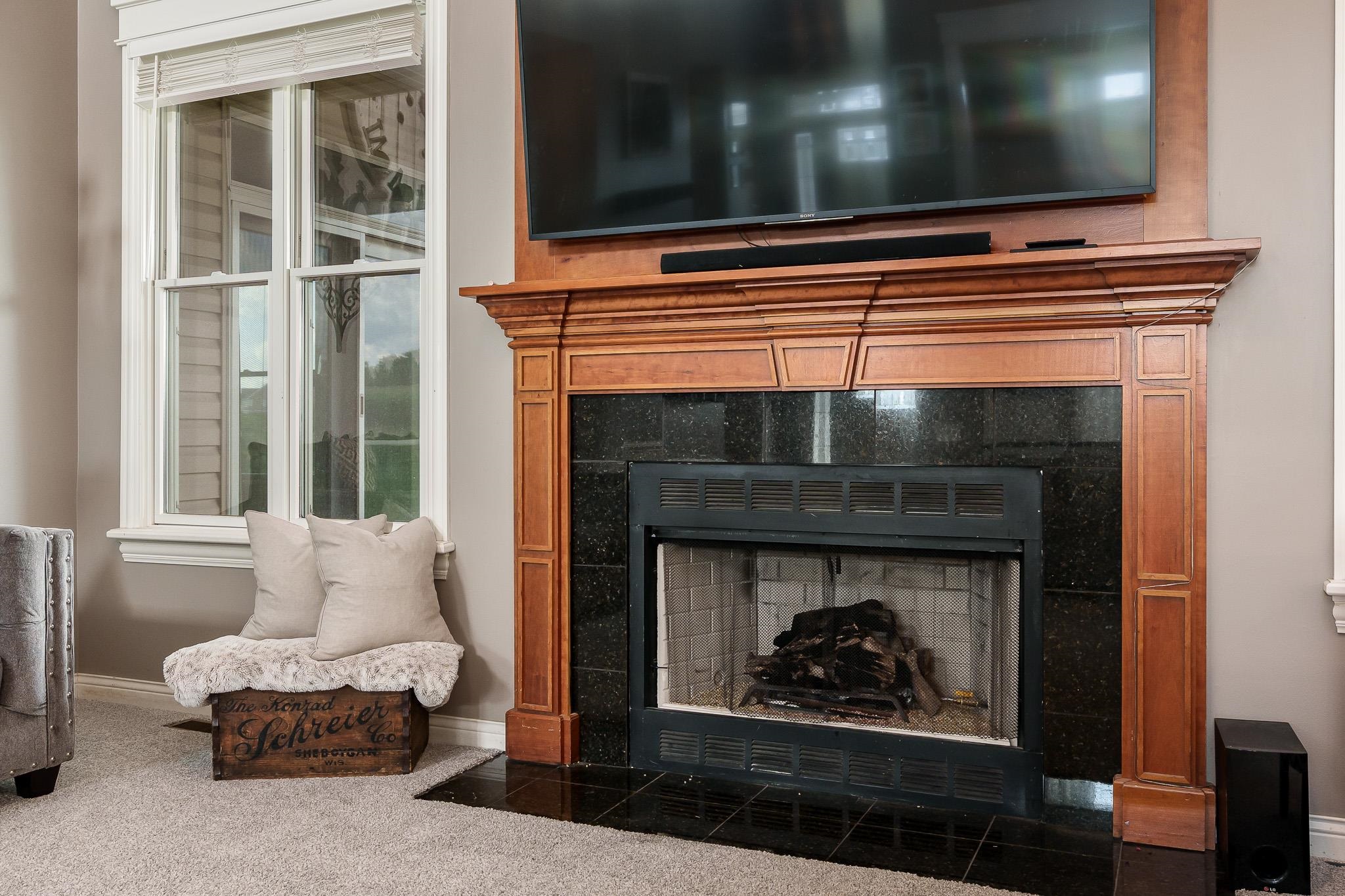 Caledonia, Illinois 61011, United States, 5 Bedrooms Bedrooms, ,5 BathroomsBathrooms,Residential,Active,171736