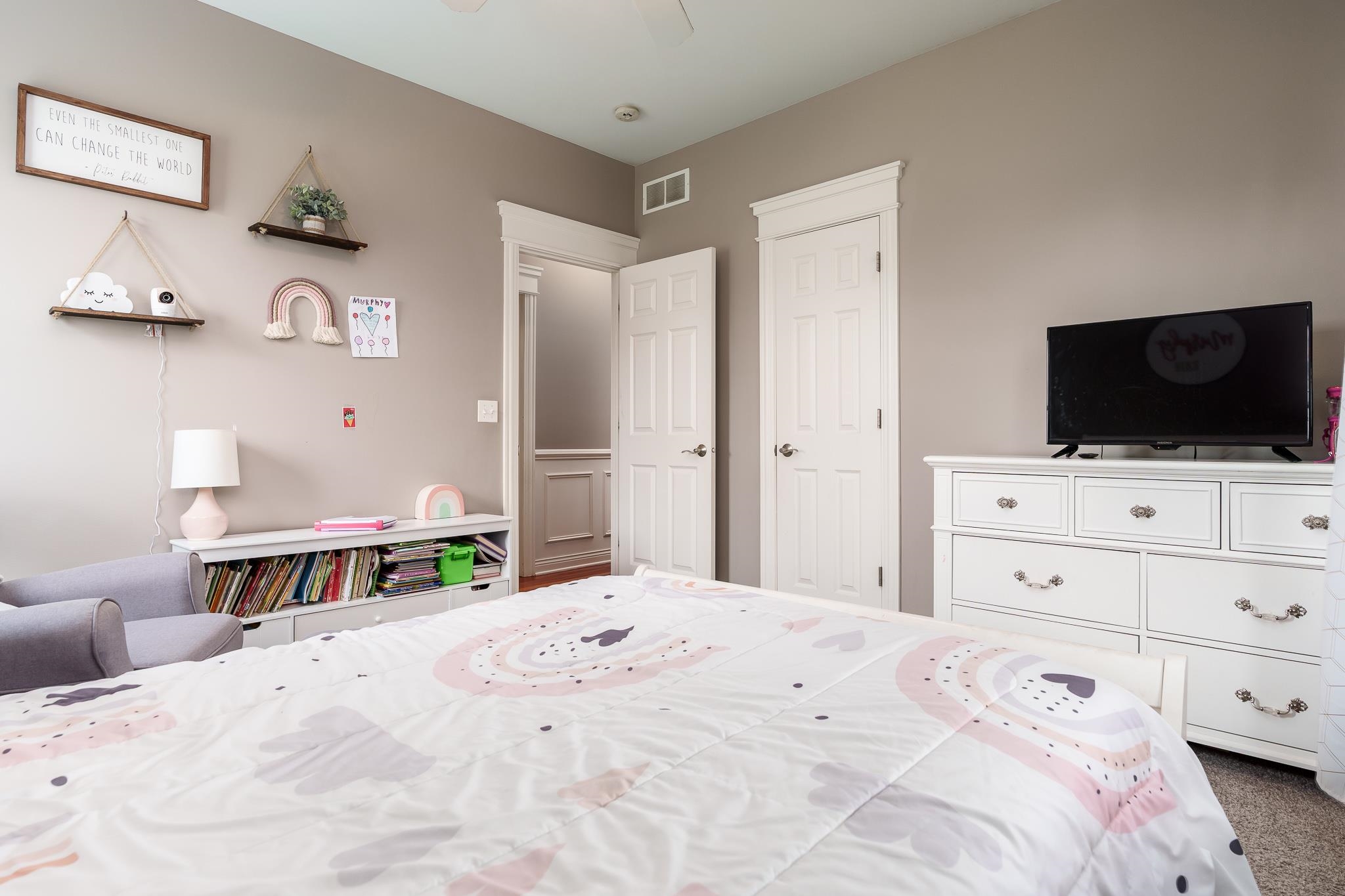 Caledonia, Illinois 61011, United States, 5 Bedrooms Bedrooms, ,5 BathroomsBathrooms,Residential,Active,171736