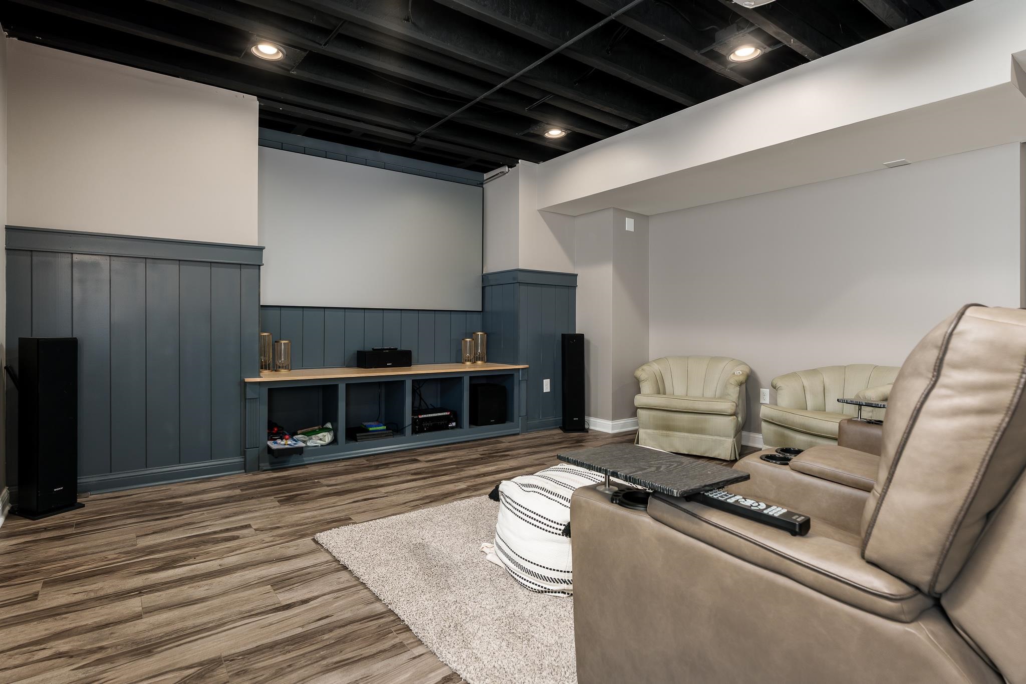 Caledonia, Illinois 61011, United States, 5 Bedrooms Bedrooms, ,5 BathroomsBathrooms,Residential,Active,171736