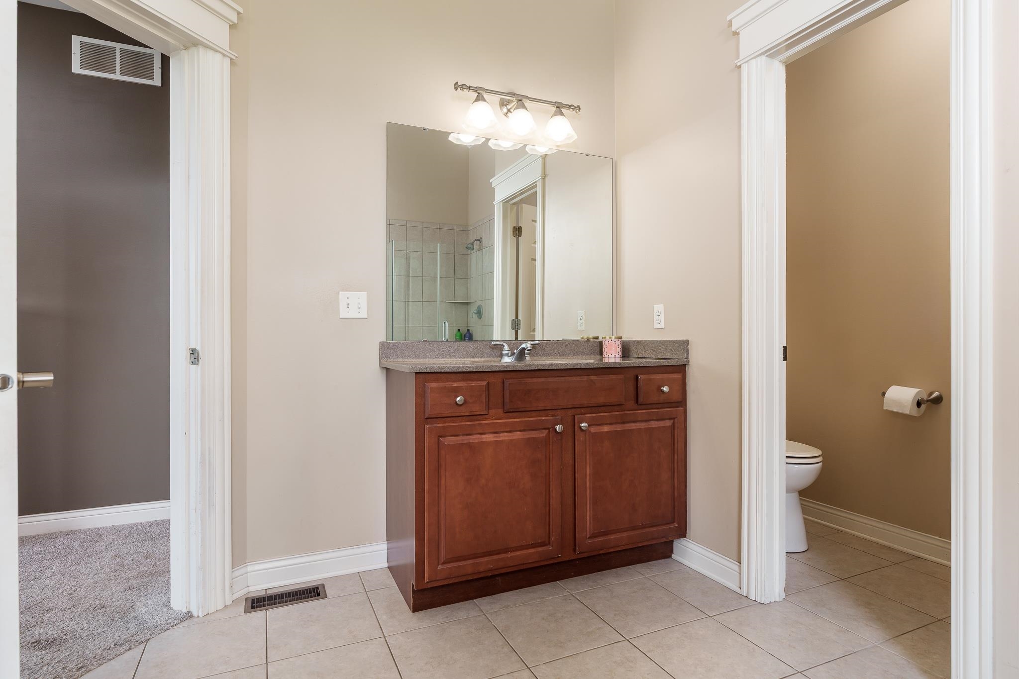 Caledonia, Illinois 61011, United States, 5 Bedrooms Bedrooms, ,5 BathroomsBathrooms,Residential,Active,171736