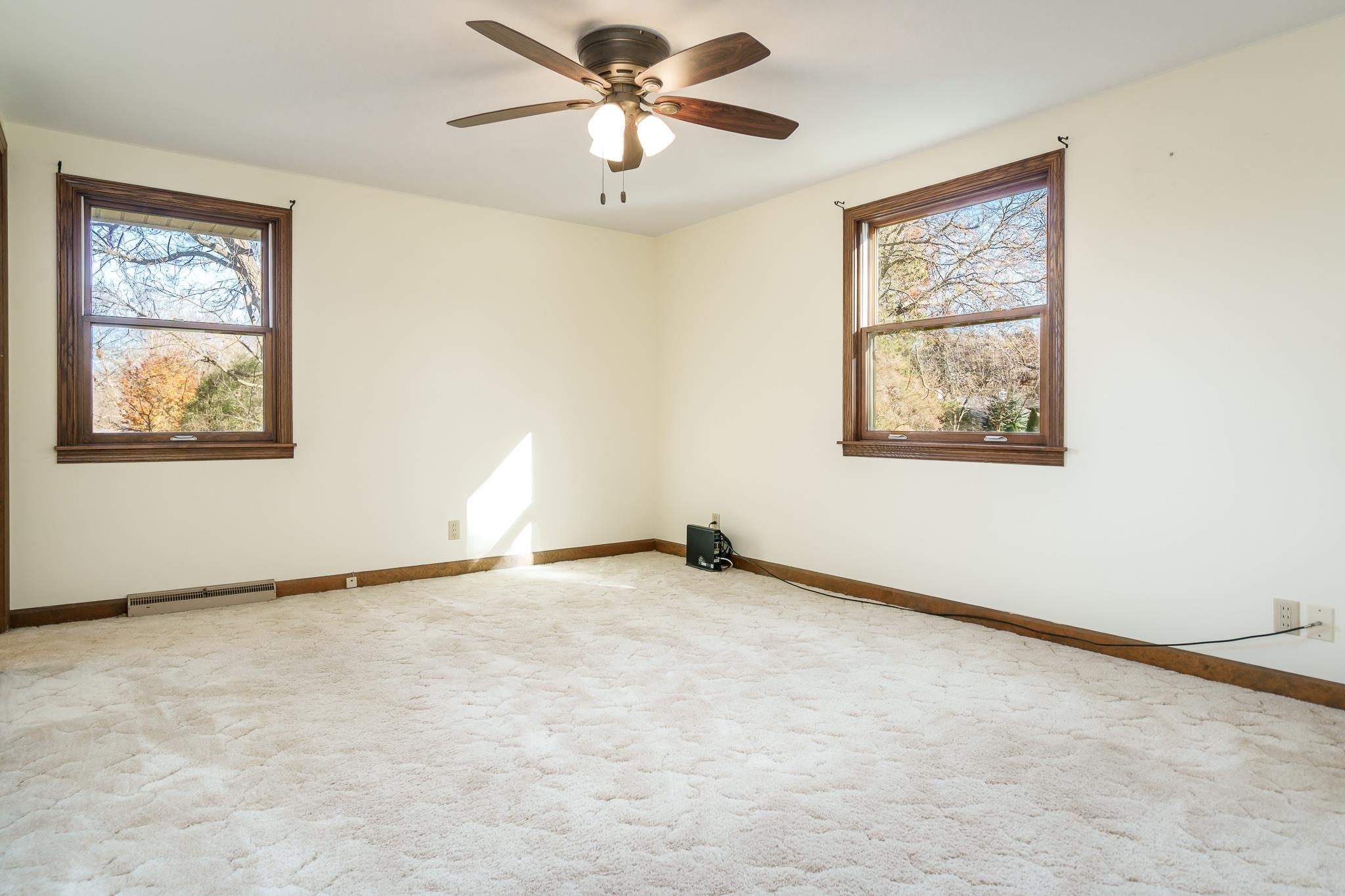 Loves Park, Illinois 61111, United States, 4 Bedrooms Bedrooms, ,3 BathroomsBathrooms,Residential,Active,244884