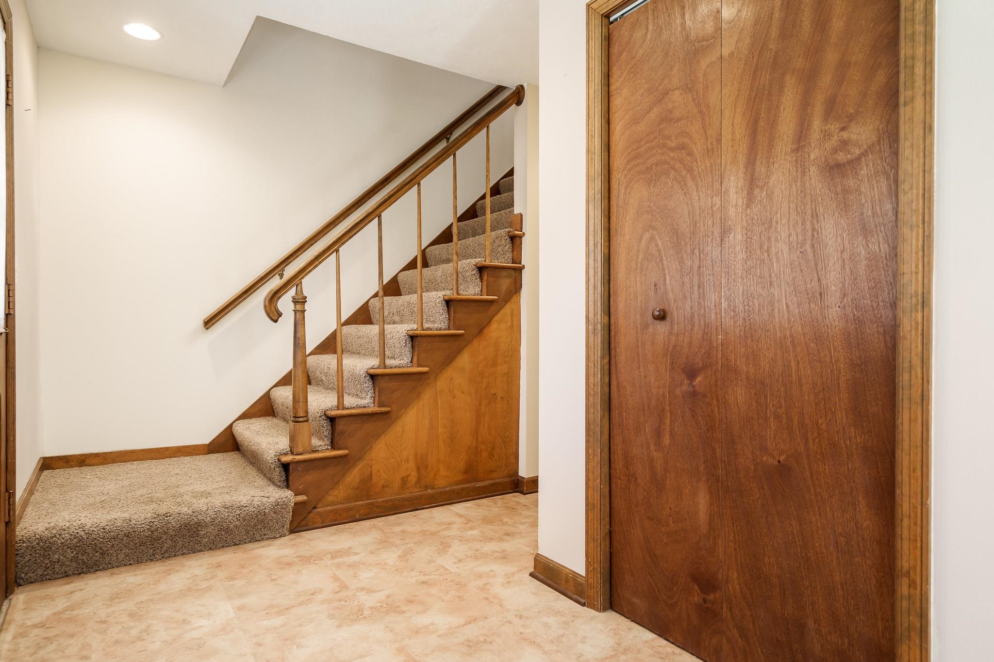 Loves Park, Illinois 61111, United States, 4 Bedrooms Bedrooms, ,3 BathroomsBathrooms,Residential,Active,244884