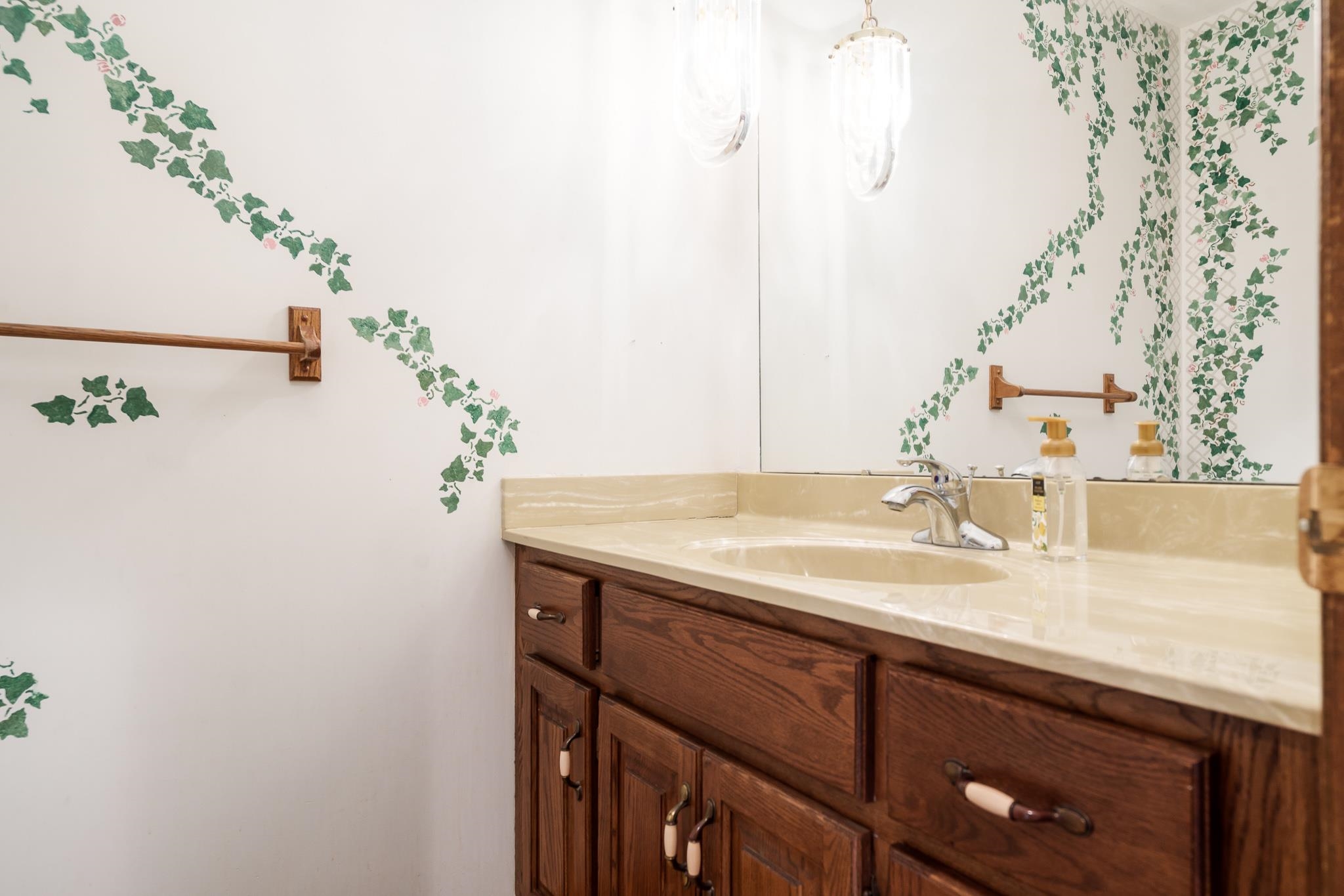 Loves Park, Illinois 61111, United States, 4 Bedrooms Bedrooms, ,3 BathroomsBathrooms,Residential,Active,244884