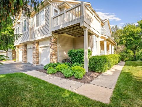 Condo For Sale - 6365 Commonwealth Drive<br/> LOVES PARK, IL 61111